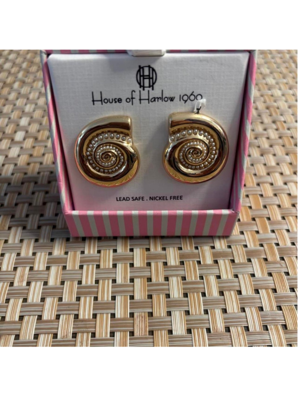 House of Harlow 1960 gold spiral sea shell earrings with rhinestones #houseofhar